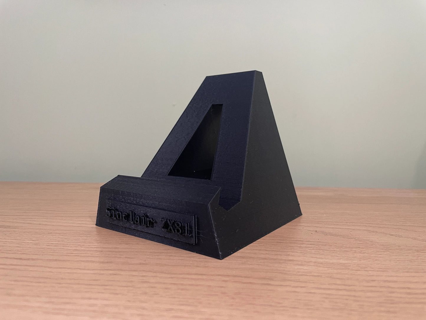 Custom Designed 3D Printed Sinclair ZX Spectrum or ZX81 Display Stand